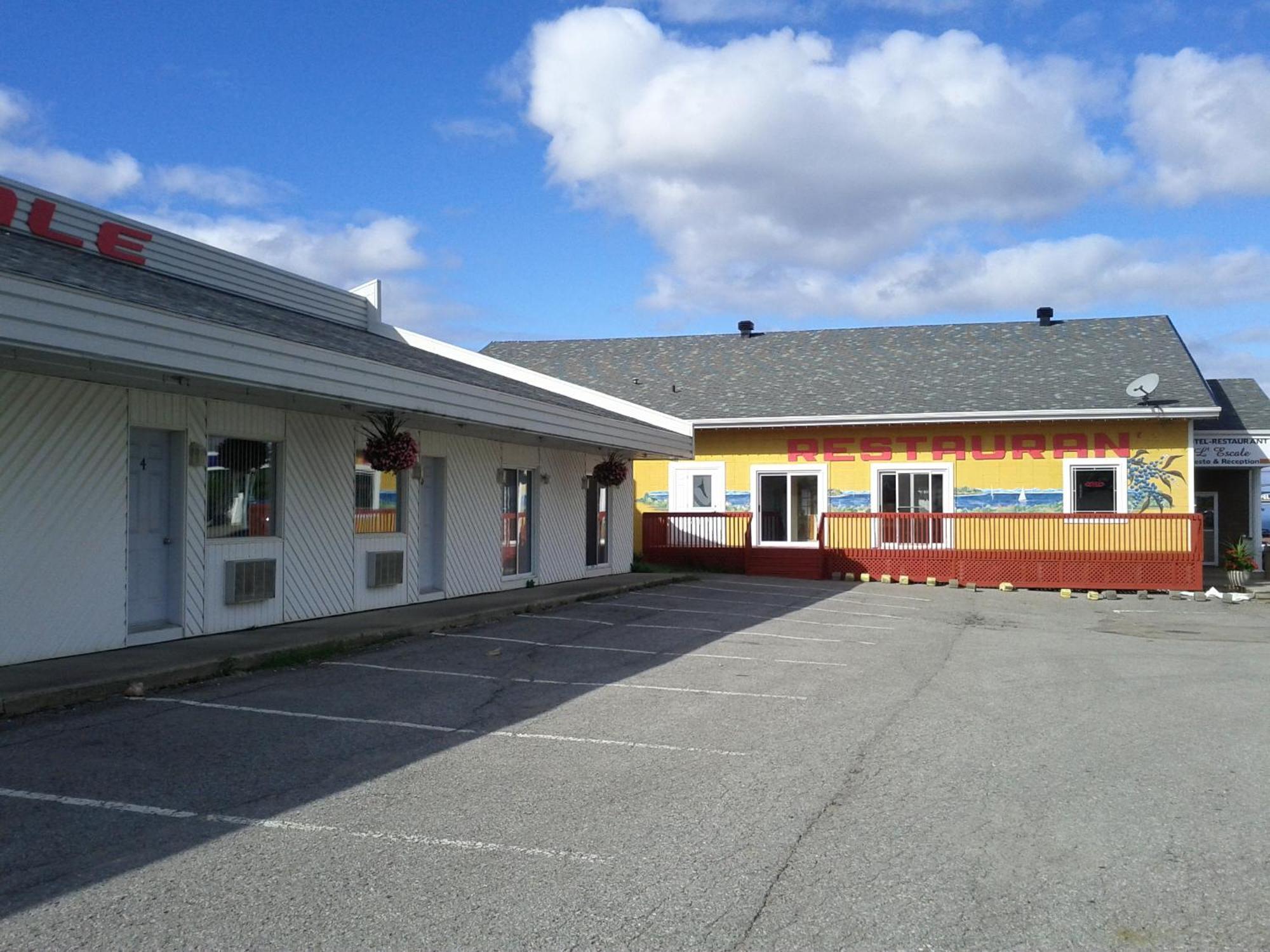 Motel L'Escale シャンボール エクステリア 写真